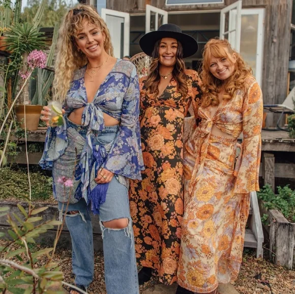 Nine Lives Bazaar Violet top in Bluebelle - Picture 3 of 10